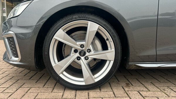 Used Audi A4 2023 for sale - 76112208: Photo 5
