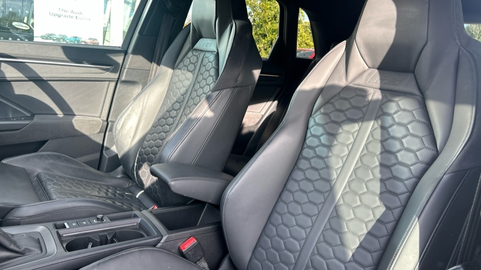 Used Audi RS Q3 2023 for sale - 76044177: Photo 17