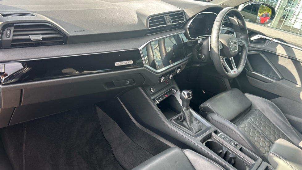 Used Audi RS Q3 2023 for sale - 76044177: Photo 2