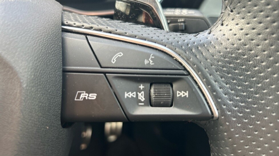 Used Audi RS Q3 2023 for sale - 76044177: Photo 24