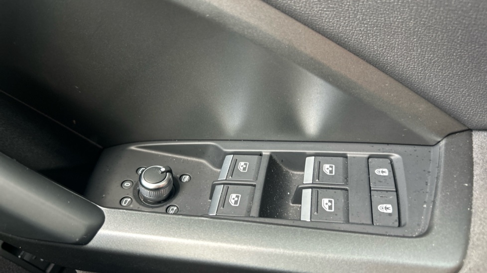 Used Audi RS Q3 2023 for sale - 76044177: Photo 28