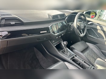 Used Audi RS Q3 2023 for sale - 76044177: Photo