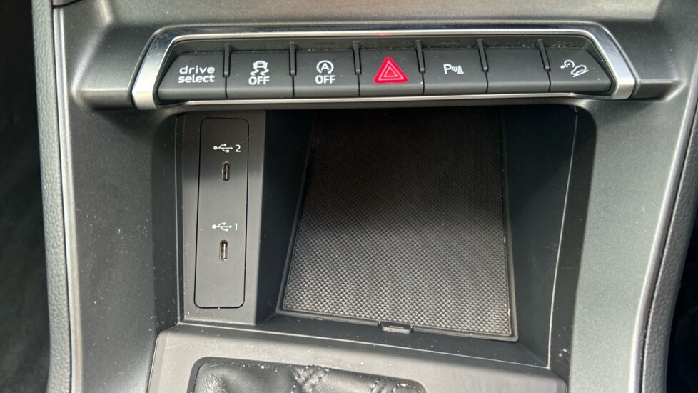 Used Audi RS Q3 2023 for sale - 76044177: Photo 54