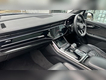 Used Audi Q7 2022 for sale - 76881697: Photo