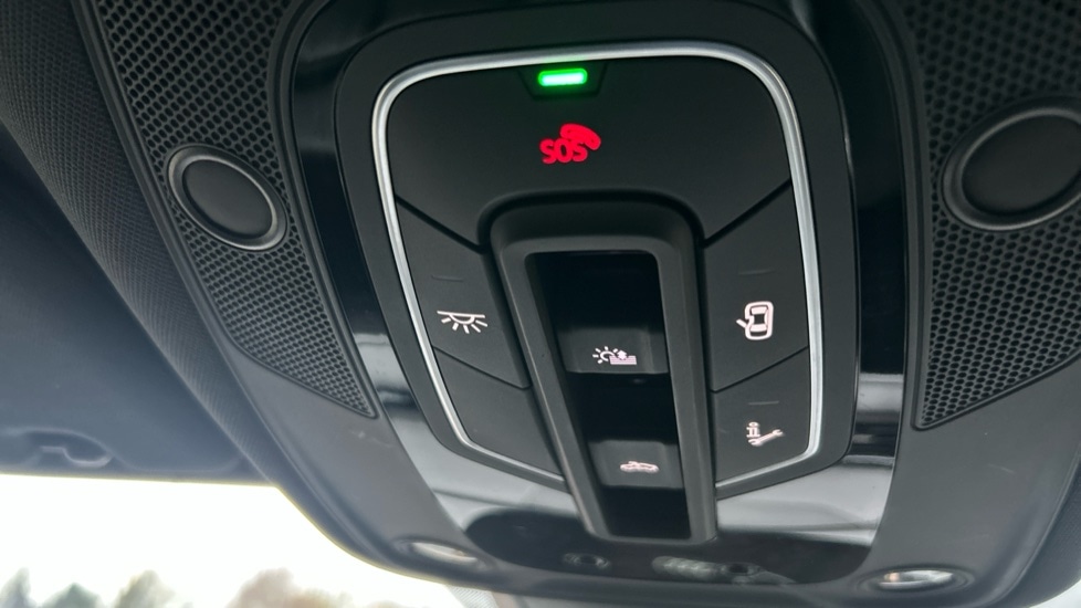 Used Audi Q8 2023 for sale - 76841908: Photo 54