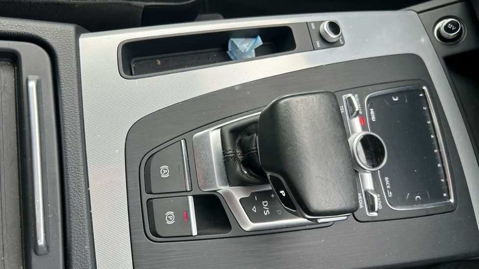 Used Audi Q5 2018 for sale - 76452298: Photo 27