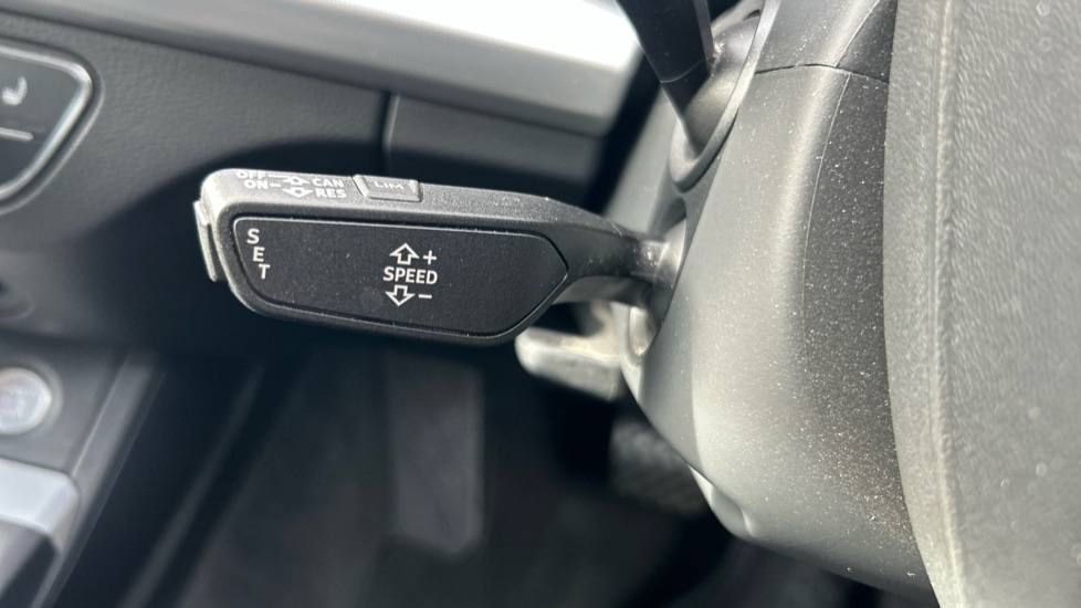 Used Audi Q5 2018 for sale - 76452298: Photo 35