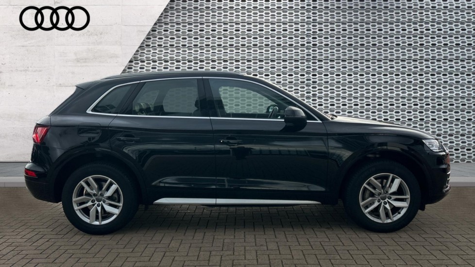 Used Audi Q5 2018 for sale - 76452298: Photo 4