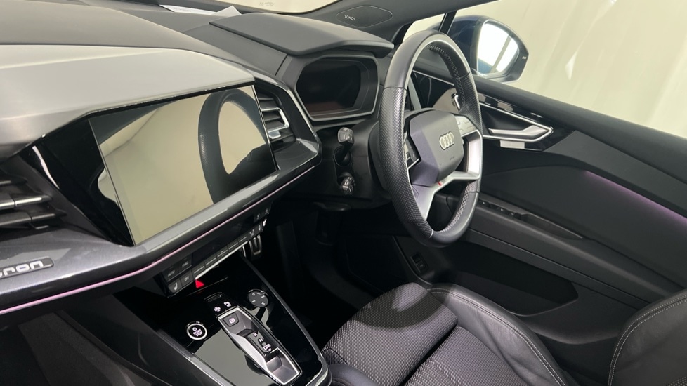 Used Audi Q4 e-tron 2022 for sale - 76217058: Photo 2