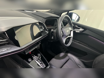 Used Audi Q4 e-tron 2022 for sale - 76217058: Photo 2
