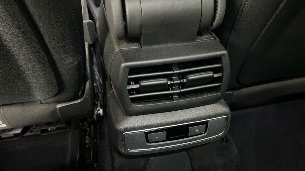 Used Audi Q4 e-tron 2022 for sale - 76217058: Photo 35