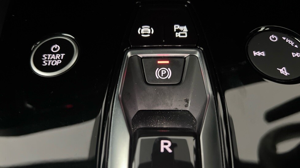 Used Audi Q4 e-tron 2022 for sale - 76217058: Photo 41