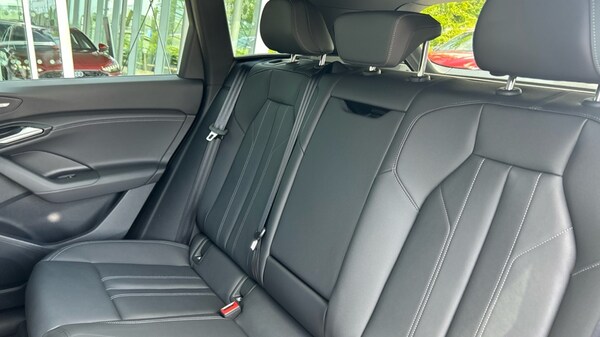 Used Audi Q6 e-tron 2025 for sale - 75526723: Photo 15