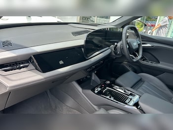 Used Audi Q6 e-tron 2025 for sale - 75526723: Photo