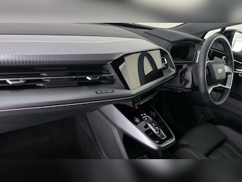 Used Audi Q4 e-tron 2024 for sale - 75921837: Photo