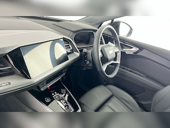 Used Audi Q4 e-tron 2024 for sale - 76384414: Photo