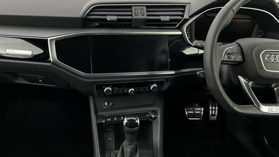 Used Audi Q3 2025 for sale - 76796272: Photo 13