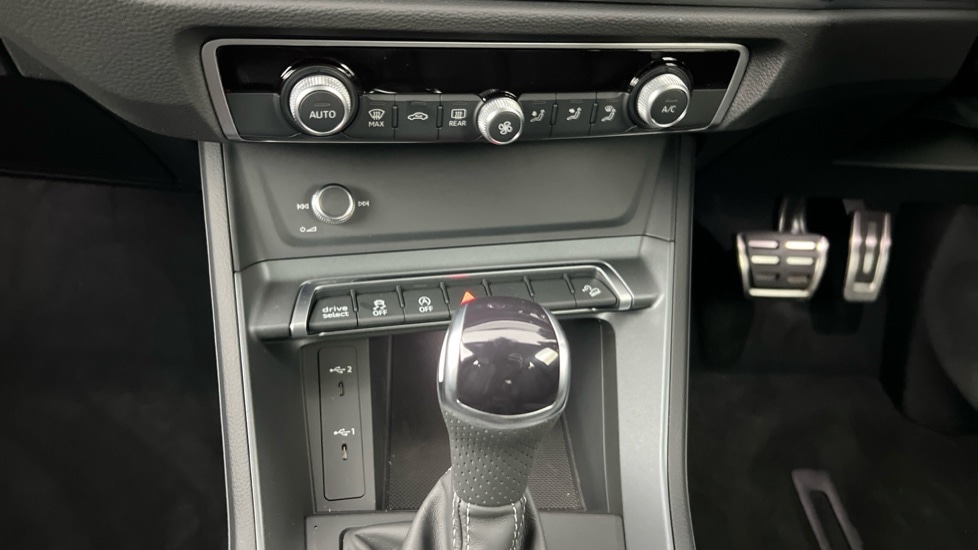 Used Audi Q3 2025 for sale - 76796272: Photo 16