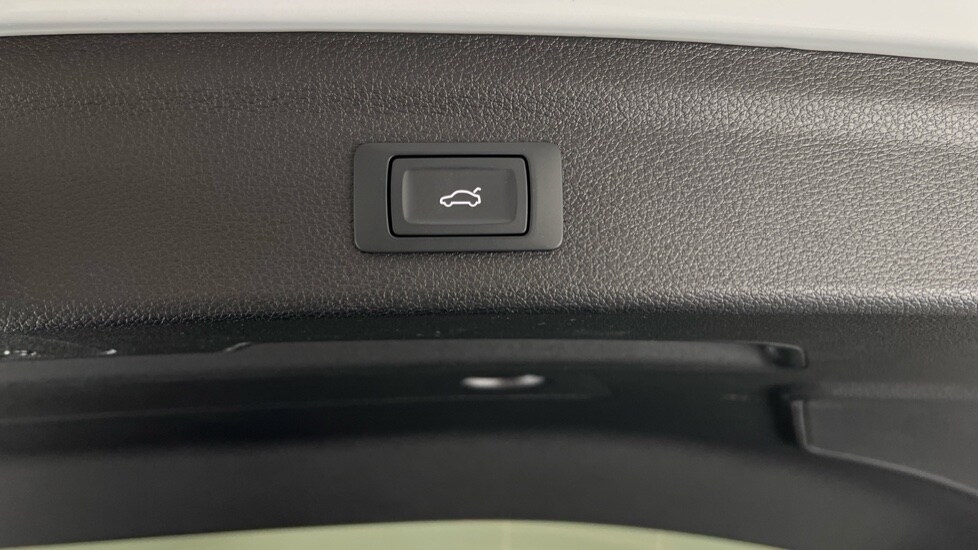 Used Audi Q3 2025 for sale - 76796272: Photo 39