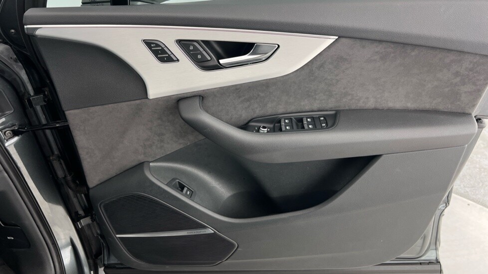 Used Audi Q7 2021 for sale - 76022008: Photo 30