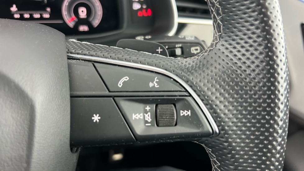 Used Audi Q7 2021 for sale - 76022008: Photo 37