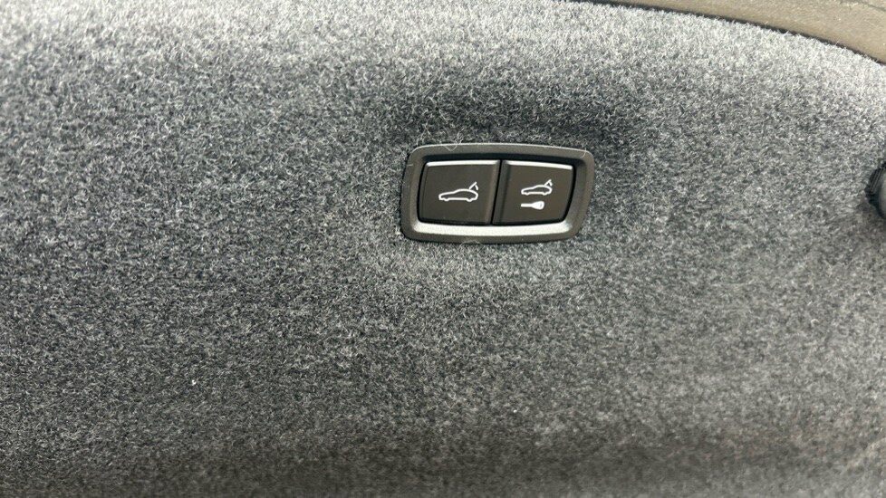 Used Audi e-tron GT 2022 for sale - 77021858: Photo 42