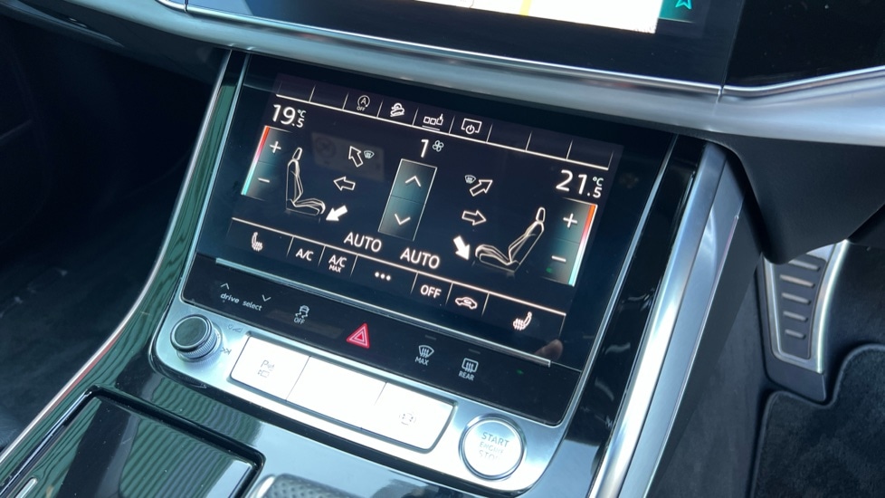 Used Audi Q8 2020 for sale - 76208900: Photo 16
