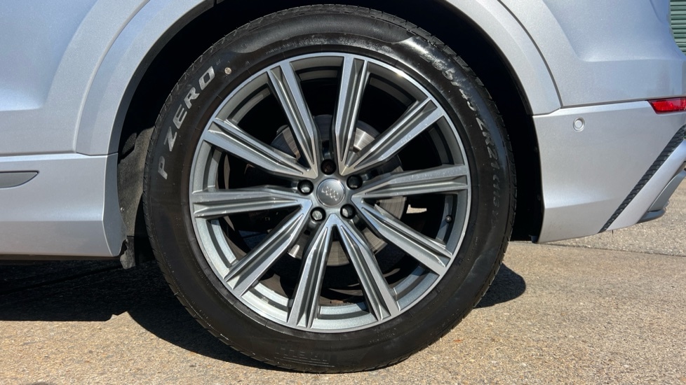 Used Audi Q8 2020 for sale - 76208900: Photo 23
