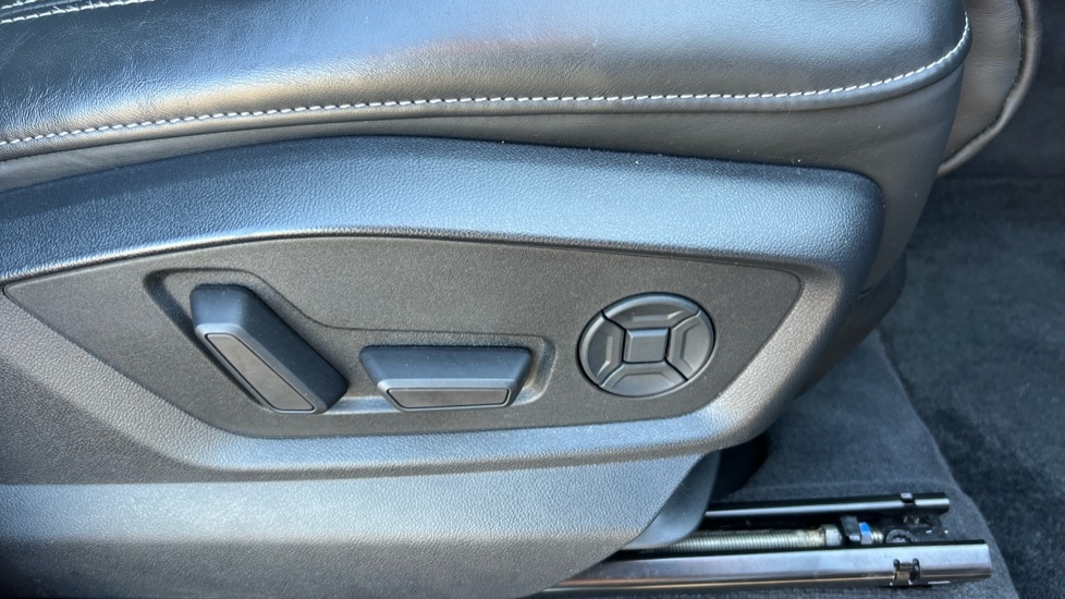 Used Audi Q8 2020 for sale - 76208900: Photo 31