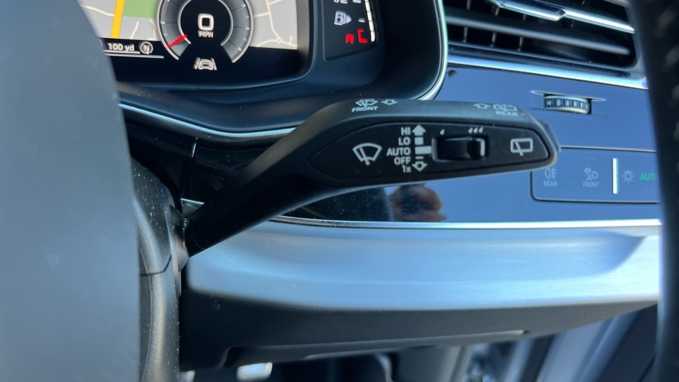 Used Audi Q8 2020 for sale - 76208900: Photo 32