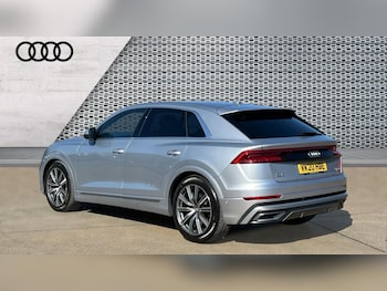 Used Audi Q8 2020 for sale - 76208900: Photo 3