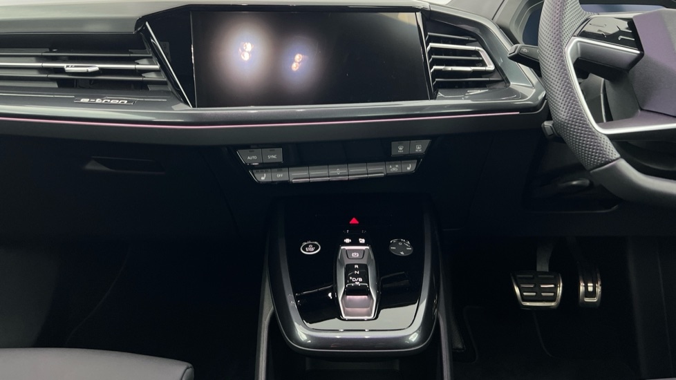 Used Audi Q4 e-tron 2025 for sale - 76415293: Photo 13