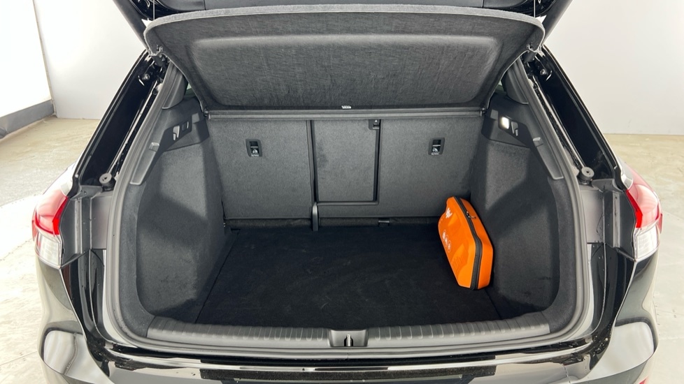 Used Audi Q4 e-tron 2025 for sale - 76415293: Photo 18