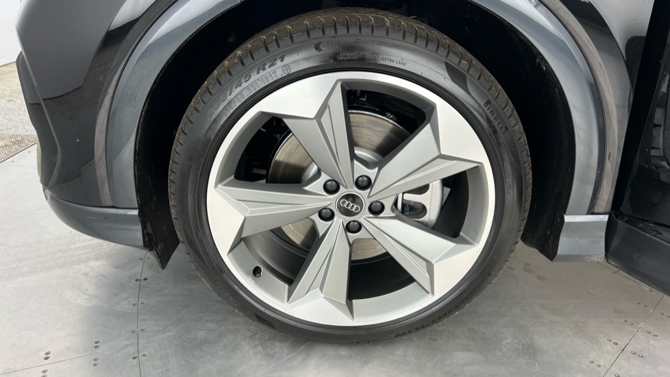 Used Audi Q4 e-tron 2025 for sale - 76415293: Photo 21