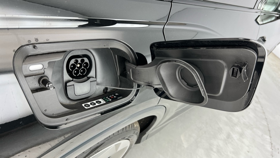 Used Audi Q4 e-tron 2025 for sale - 76415293: Photo 26