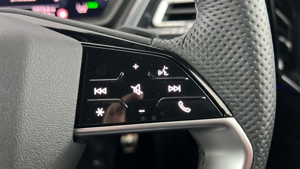 Used Audi Q4 e-tron 2025 for sale - 76415293: Photo 27