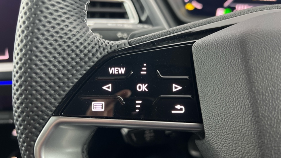 Used Audi Q4 e-tron 2025 for sale - 76415293: Photo 28