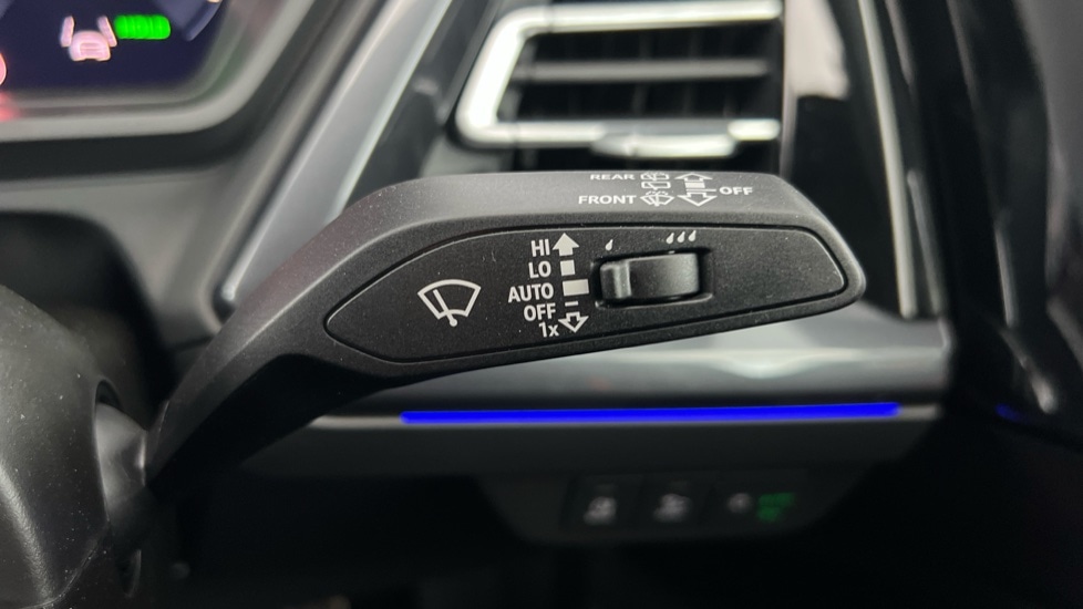 Used Audi Q4 e-tron 2025 for sale - 76415293: Photo 32