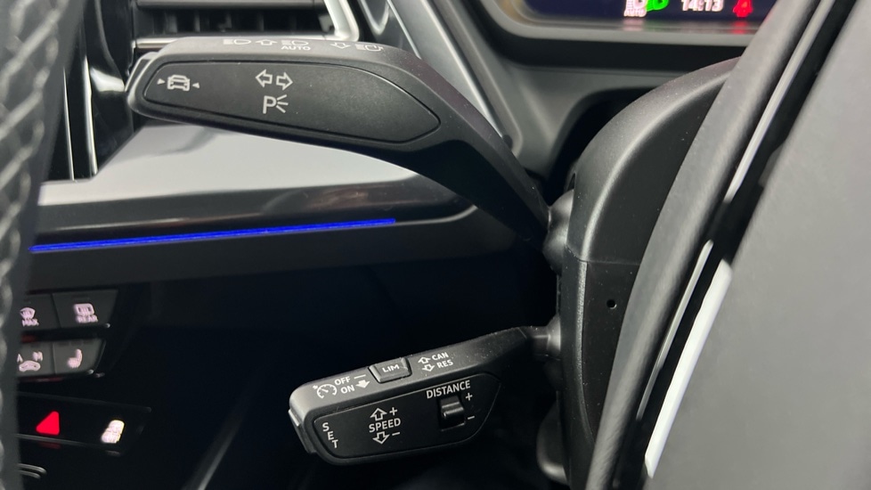 Used Audi Q4 e-tron 2025 for sale - 76415293: Photo 33