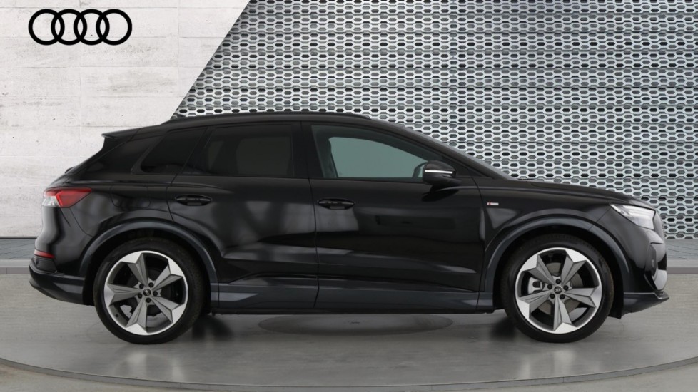 Used Audi Q4 e-tron 2025 for sale - 76415293: Photo 4
