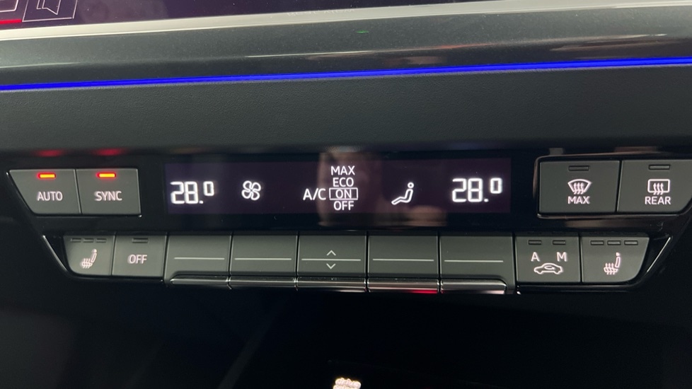 Used Audi Q4 e-tron 2025 for sale - 76415293: Photo 48