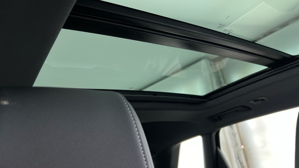 Used Audi Q4 e-tron 2025 for sale - 76415293: Photo 51