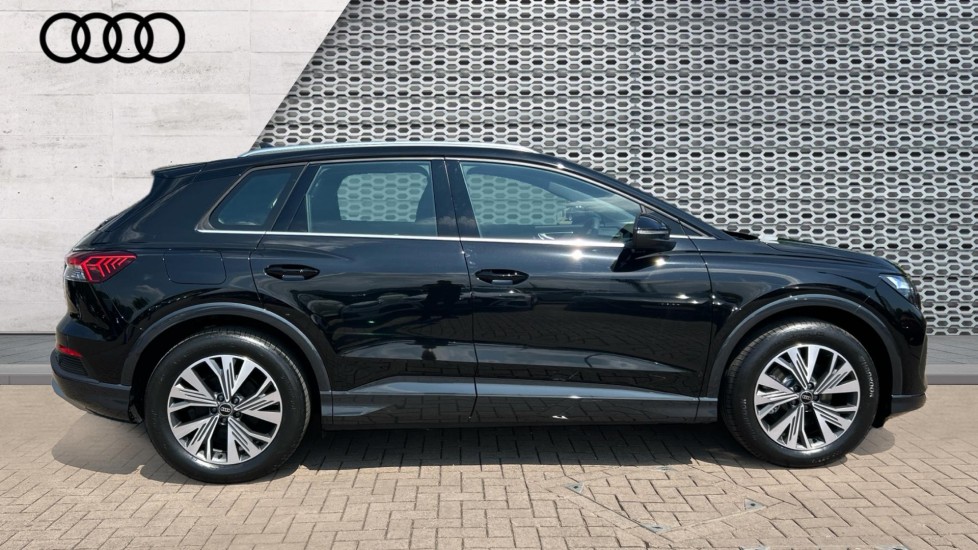 Used Audi Q4 e-tron 2025 for sale - 75967038: Photo 4