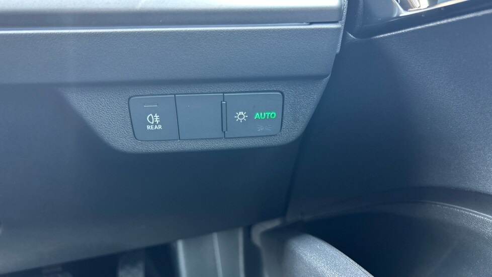 Used Audi Q4 e-tron 2025 for sale - 75967038: Photo 50