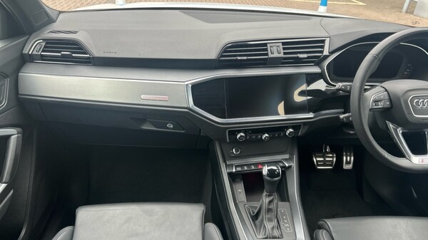 Used Audi Q3 2024 for sale - 75438833: Photo 13