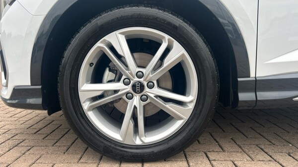 Used Audi Q3 2024 for sale - 75438833: Photo 5