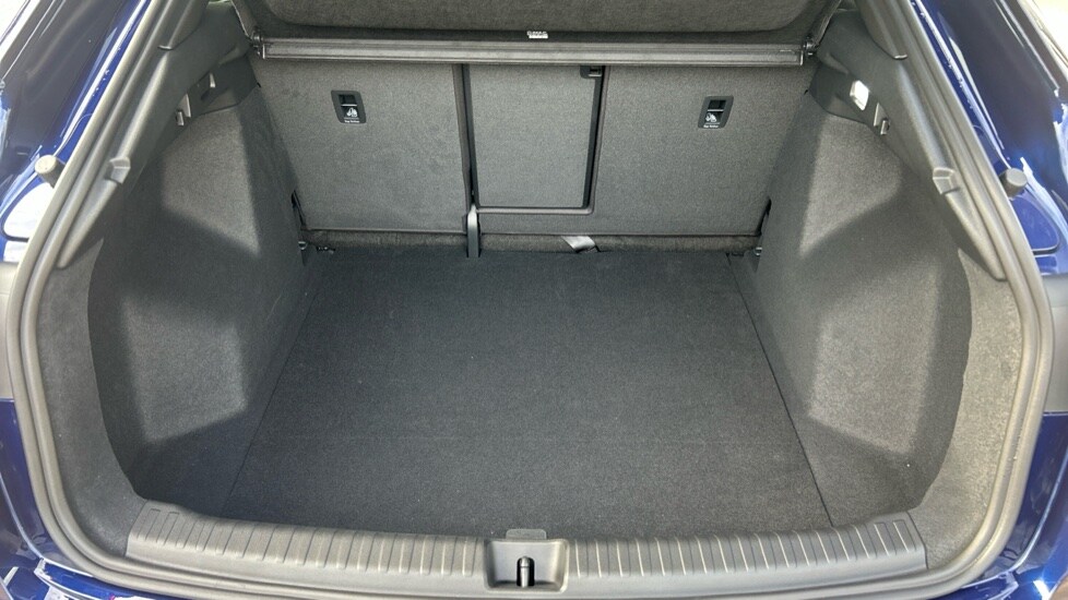 Used Audi Q4 e-tron 2025 for sale - 76415239: Photo 18