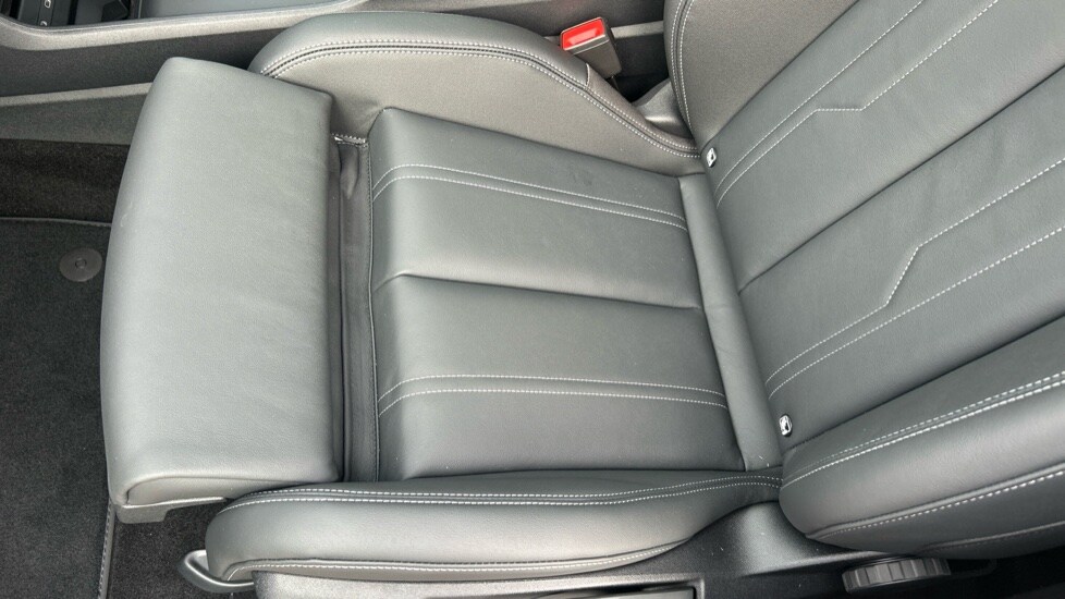 Used Audi Q4 e-tron 2025 for sale - 76415239: Photo 29