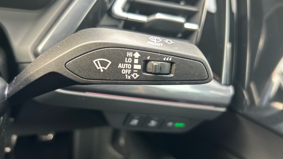 Used Audi Q4 e-tron 2025 for sale - 76415239: Photo 31