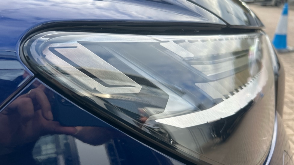 Used Audi Q4 e-tron 2025 for sale - 76415239: Photo 34